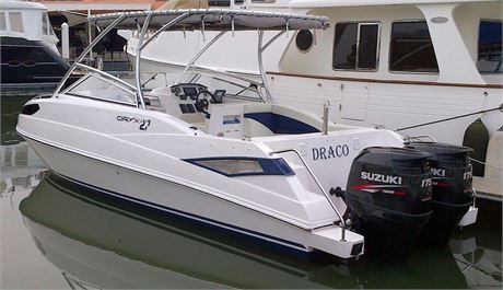 2015 Gulf Craft Oryx 27 TH - USD78k