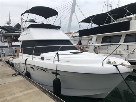 2007 Beneteau Antares 9.8 Flybridge Cruiser For Sale in Singapore