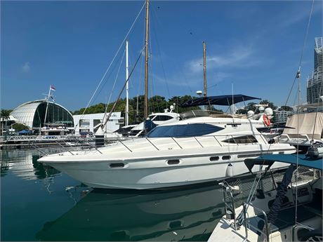 2006 Sealine T52 Flybridge Motor Yacht